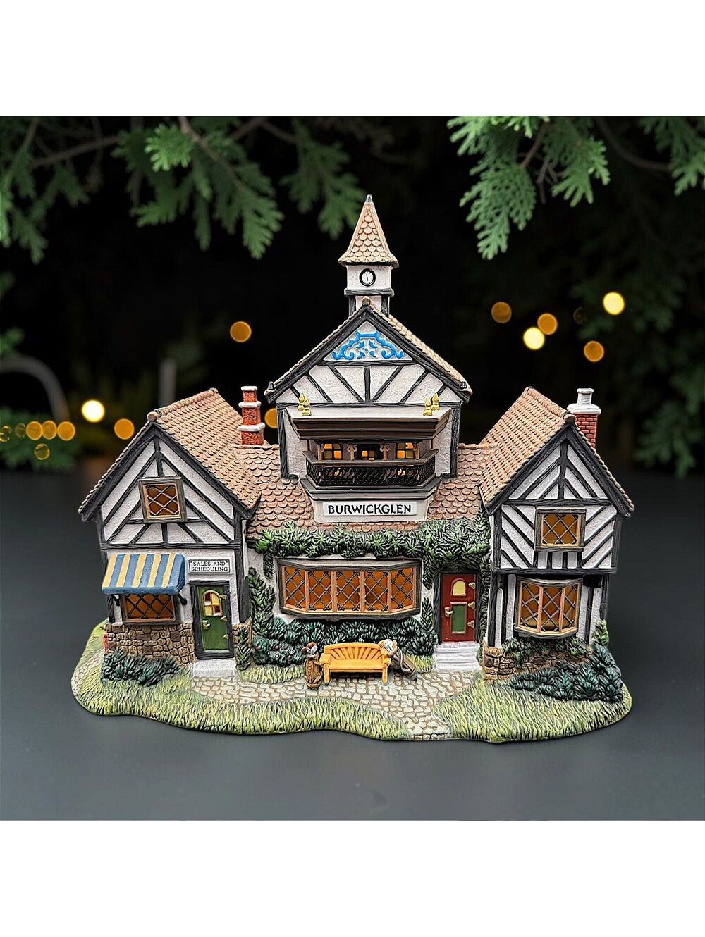 Vtg. Department 56 Dickens Village Burwickglen Golf Clubhouse #56.58477 Box